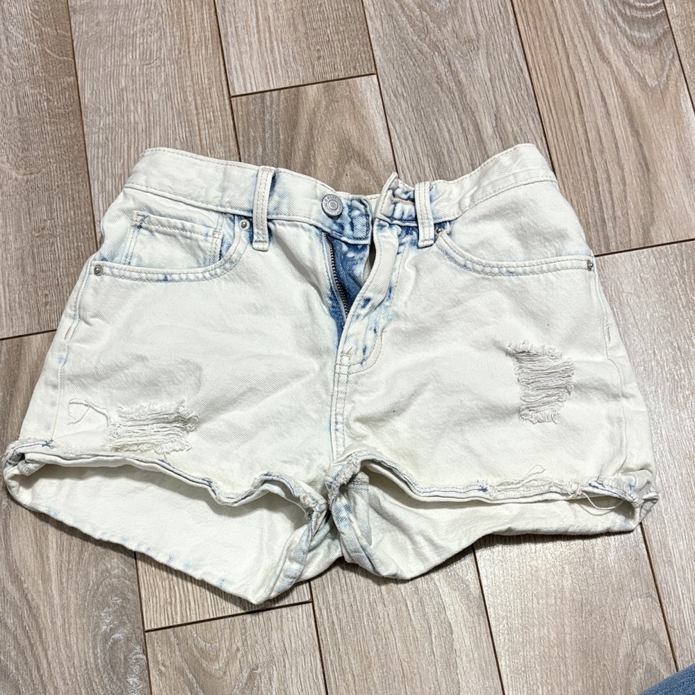 Old Navy Light Denim Distressed Shorts